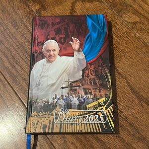 Bible Diary 2025 Pope Francis cover